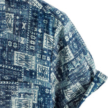 Load image into Gallery viewer, Custom Print Clothes Supplier Beach Hawaiian Floral Men Shirts