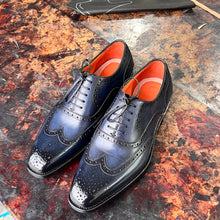 Load image into Gallery viewer, Carved high-end customized leather shoes business suit men